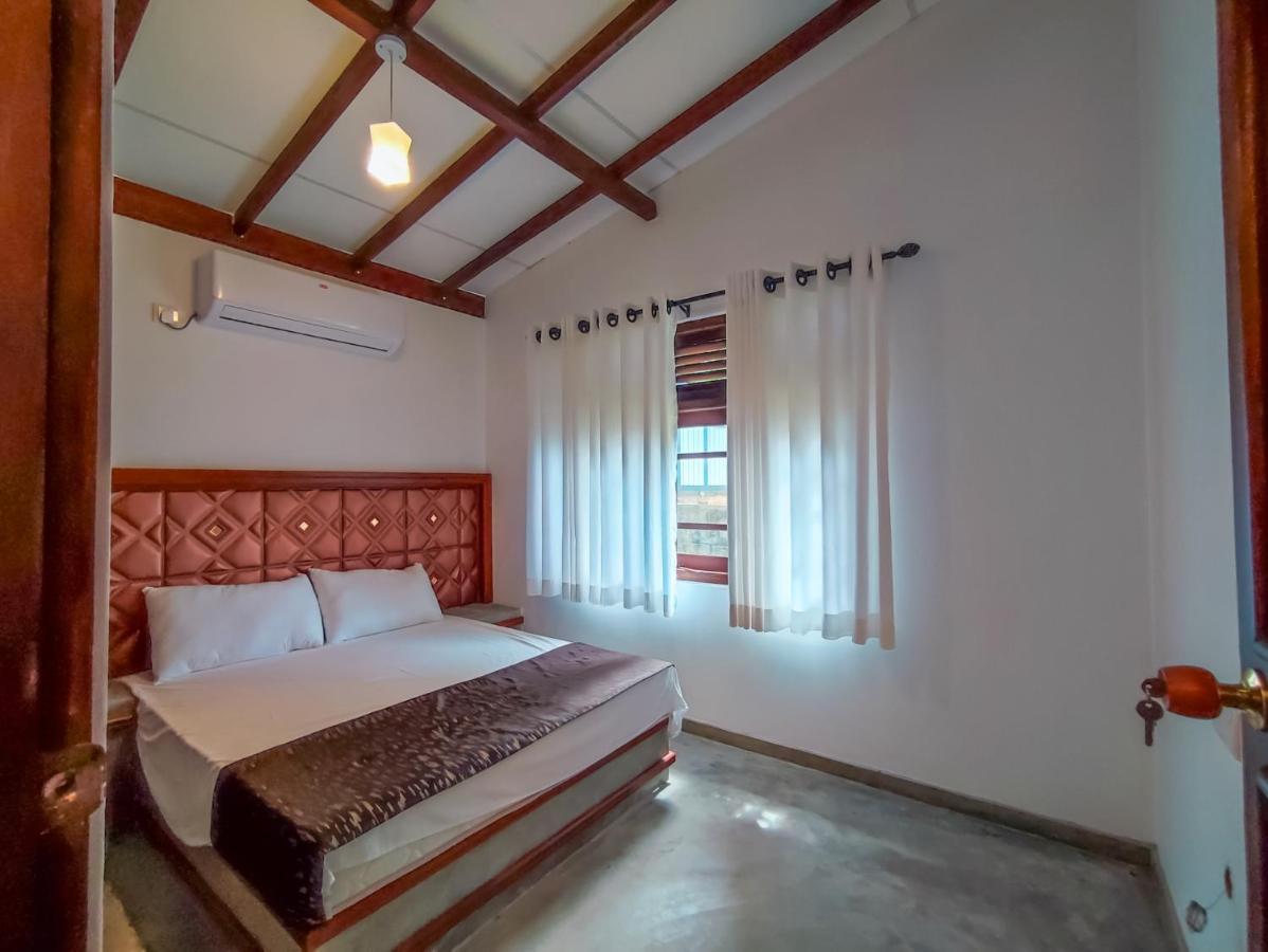Peacock Village Pinnawala - Offer Alert! Elephant Welfare Program المظهر الخارجي الصورة